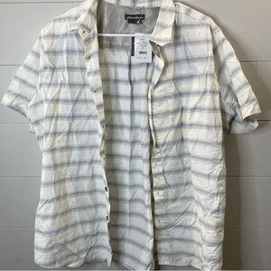 Men's Striped White and Gray Shirt